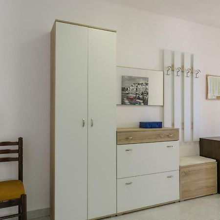 Renic Apartmani Kaštela Екстериор снимка